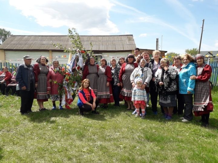 «Гореф-гадәтләрне генетик хәтер саклый»