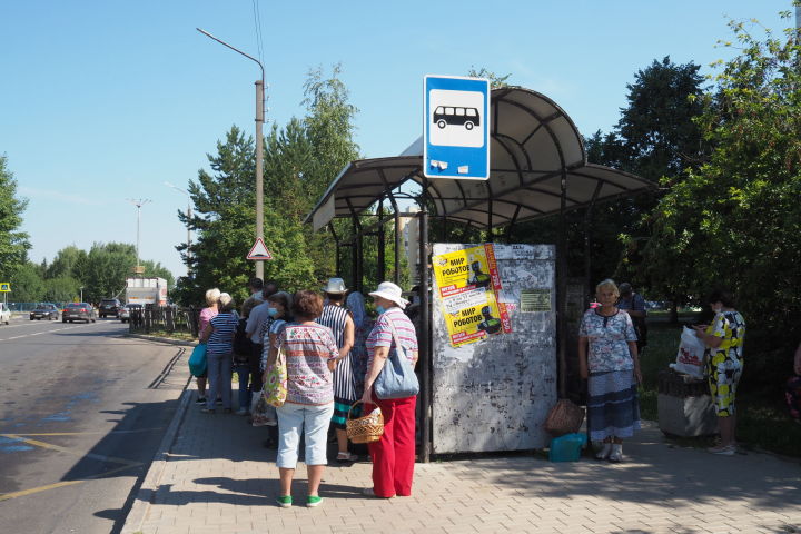 «Уңга карасаң да юк, Сулга карасаң да юк...»