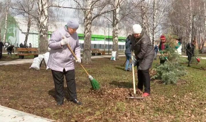 Бер ай эчендә түбәнкамалылар өмәләрдә 6,5 мең кубометр чүп җыйган