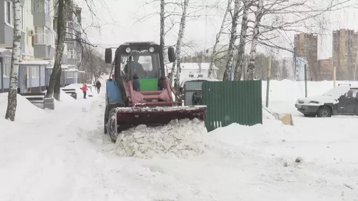 Түбән Камада кыш башыннан 200 мең кубометрдан артык кар чыгарылган